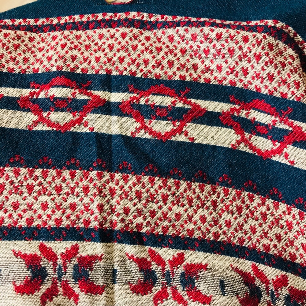 Reversible Lebanese Cape Poncho Boho Fringe Wrap Shawl Red Blue Cozy one size - Picture 5 of 10